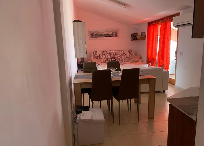 Relax Sea View Attic 公寓 *